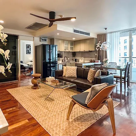 Prime Classic 1 Bedroom Bts Chidlom 72Sqm Langsuan